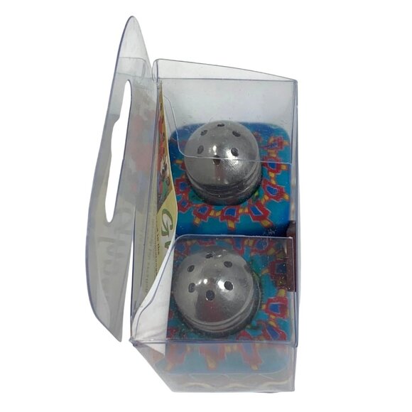 African Ghoeks Colorful Handcrafted Mini Salt & Pepper Shaker Set - Picture 4 of 7